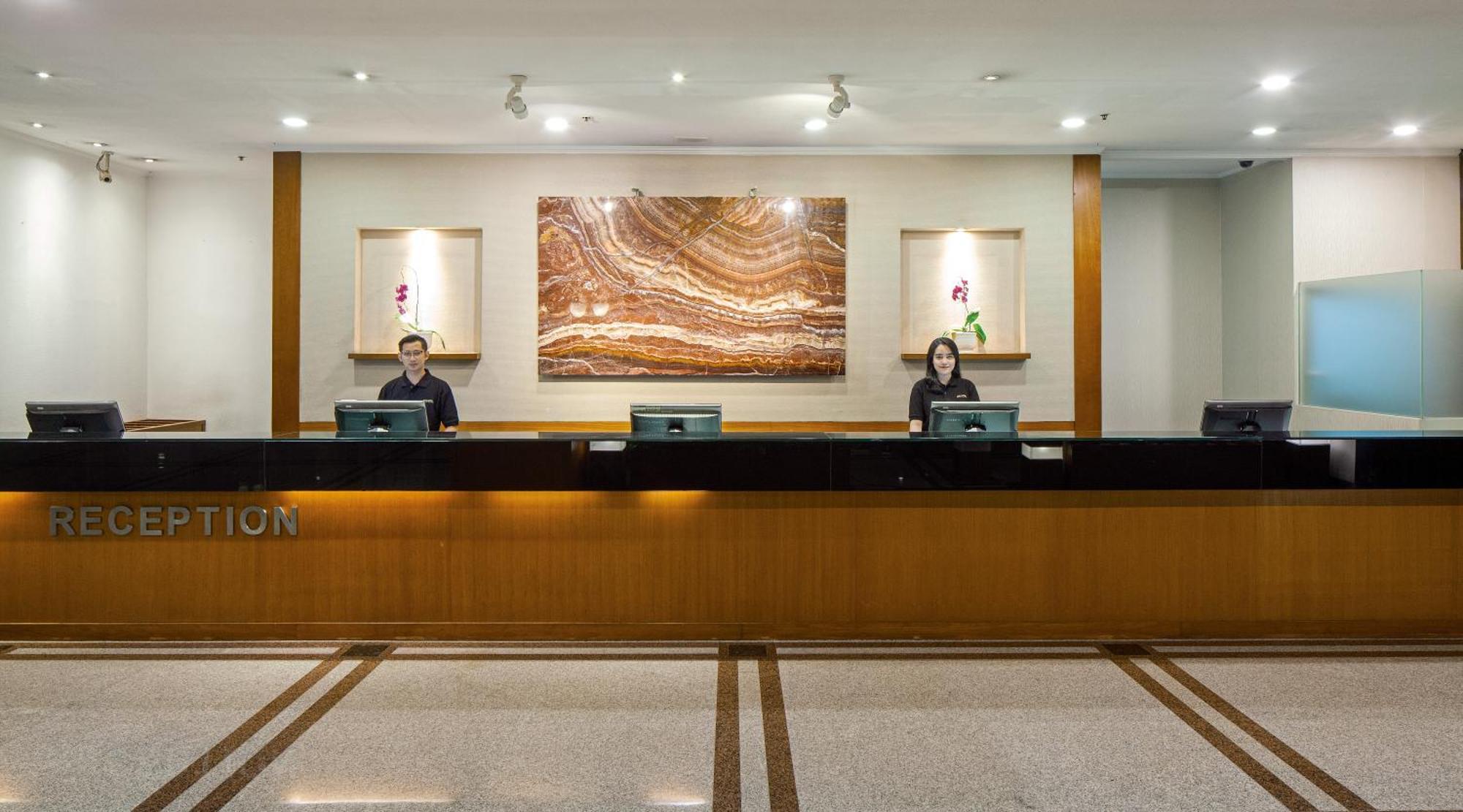 Artotel Gelora Senayan Jakarta Extérieur photo