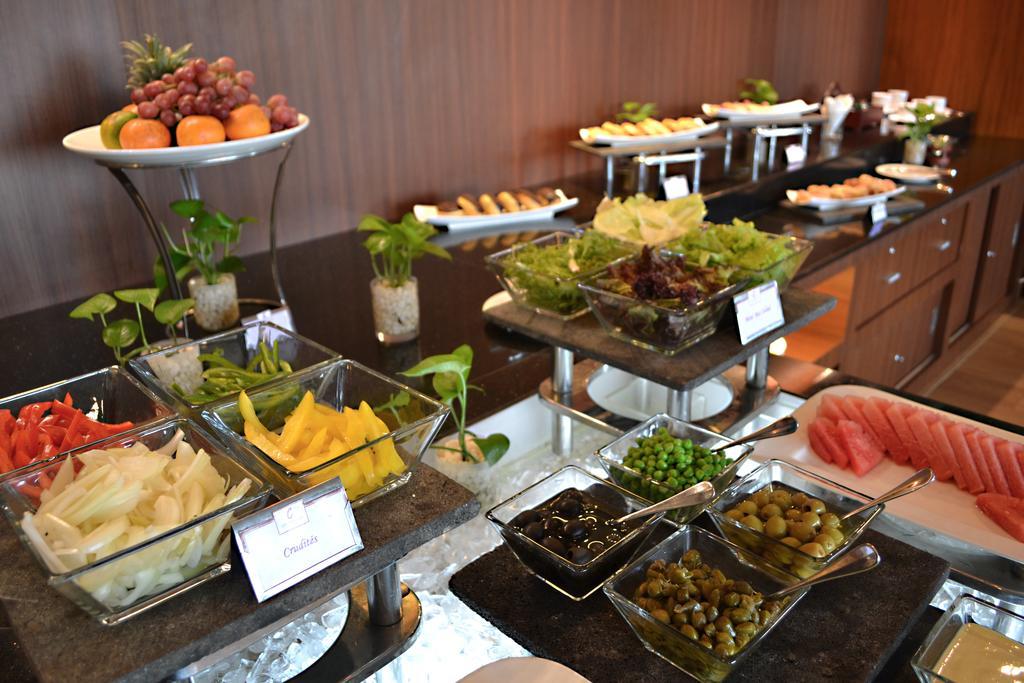 Artotel Gelora Senayan Jakarta Extérieur photo