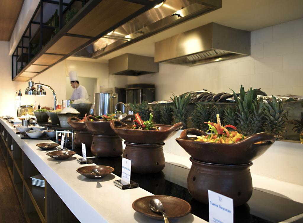 Artotel Gelora Senayan Jakarta Extérieur photo