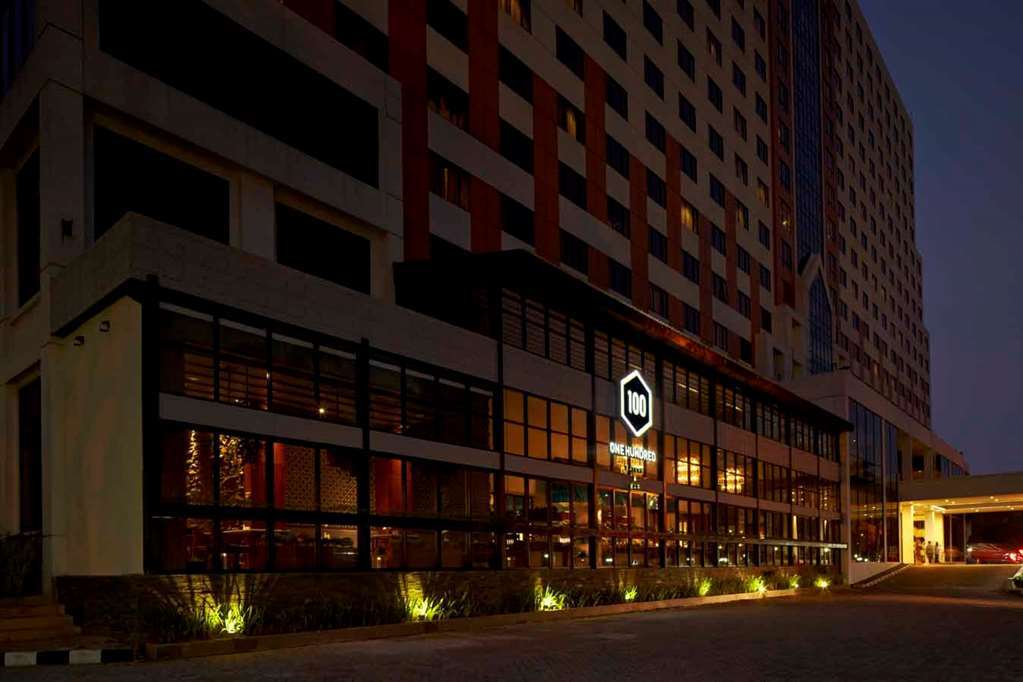 Artotel Gelora Senayan Jakarta Extérieur photo