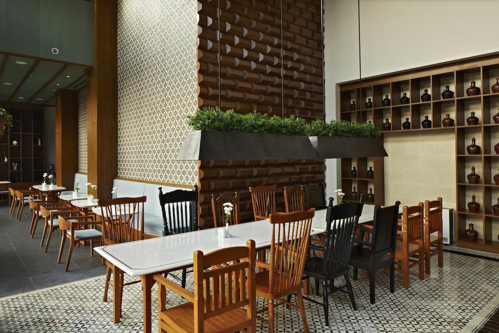 Artotel Gelora Senayan Jakarta Extérieur photo