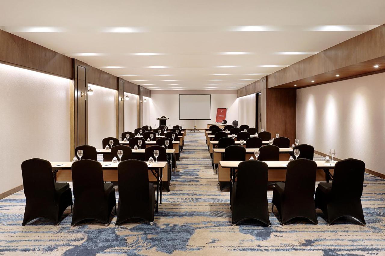 Artotel Gelora Senayan Jakarta Extérieur photo